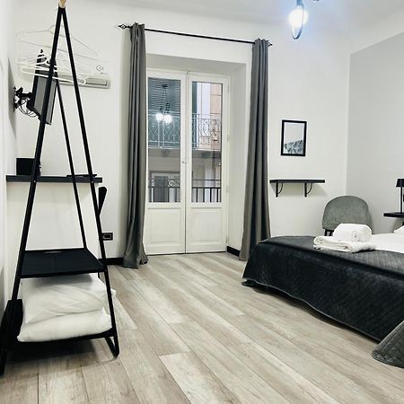 Bibi Rooms And Suite Палермо Екстер'єр фото