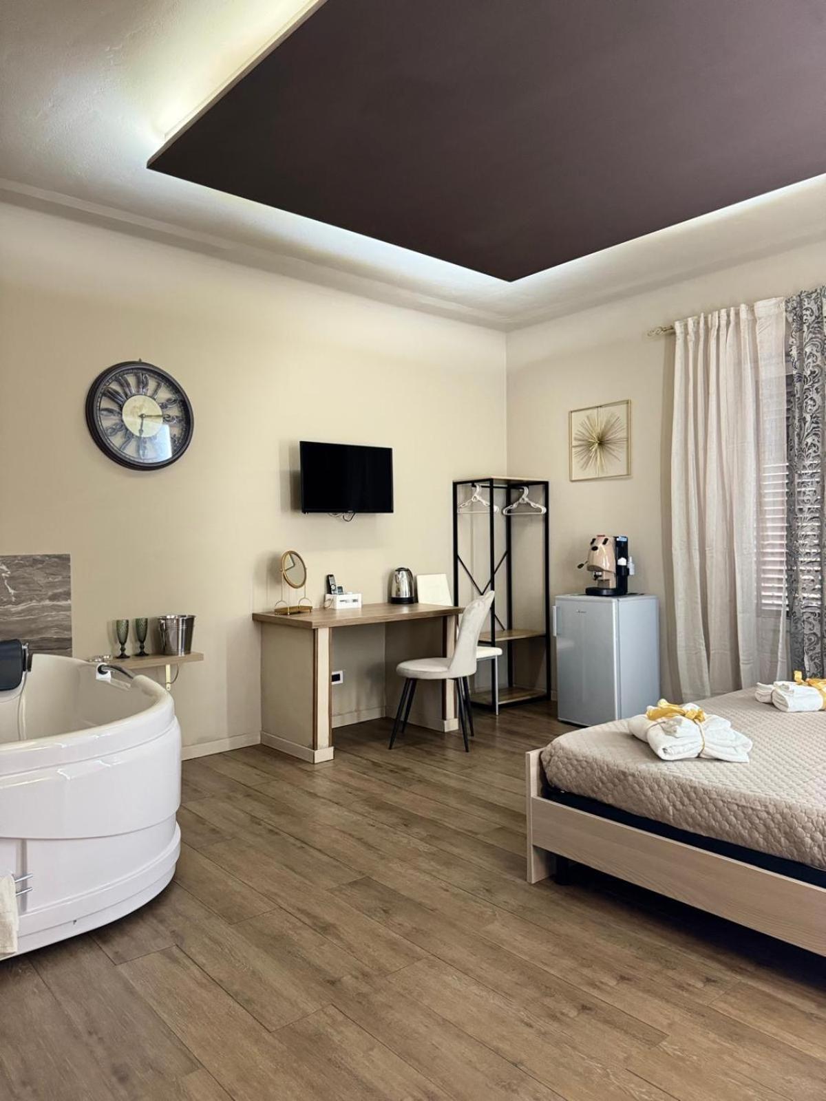 Bibi Rooms And Suite Палермо Екстер'єр фото